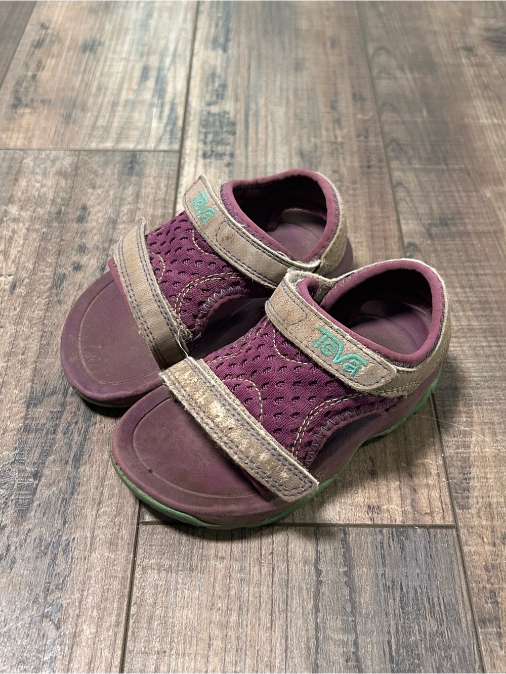 Teva Psyclone 2 Toddler Sandals Purple Mesh Water Shoes Size 6 Sandals